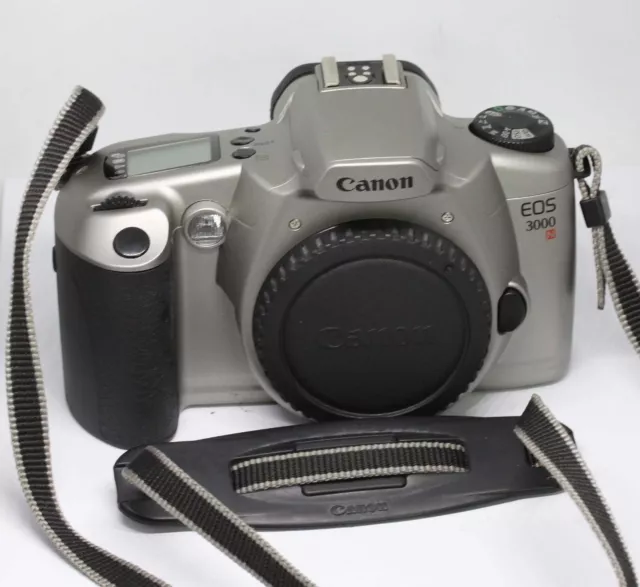 Canon EOS 3000-n  Analog Spiegelreflexkamera nur Gehäuse