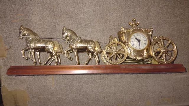 Vintage UNITED Gold Spelter 4 Horse Carriage/Coach Mantel Electric Clock`