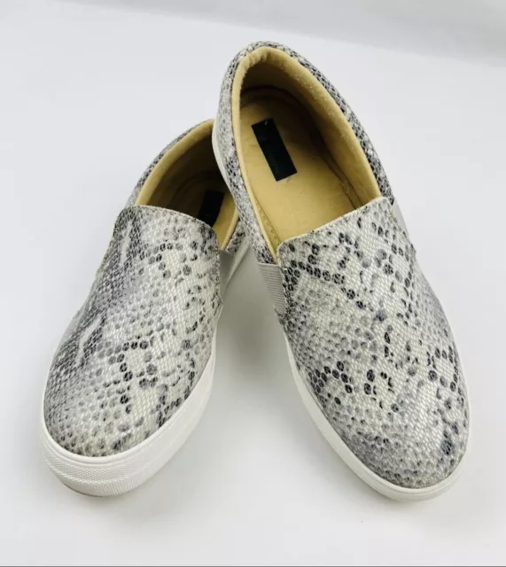 DAILY BRAND SLIP On Sneakers White Gray Snake Skin Platform Womens Size ...