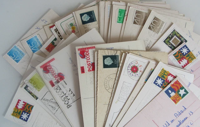 Postkarten Lot mit Nederland Briefmarken 44 AK WEIHNACHTEN & NEUJAHR (Holland) 2