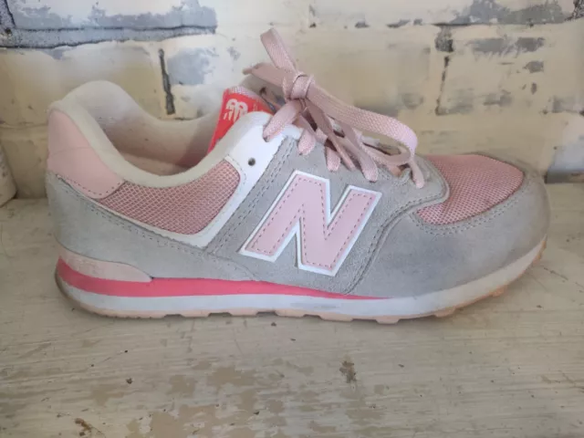 New Balance 574 Women's Pink Gray Suede Athletic Sneaker Shoes Size 6.5