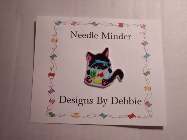 Magnetic Needle Minder  Cat  Magnet Keeper Cross Stitch Fridge Magnet 