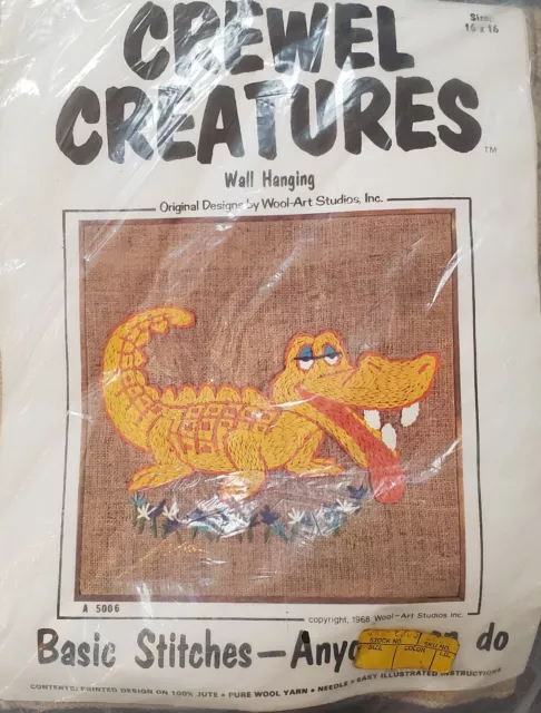 De Colección Crewel Creatures COCODRILO Colgante de Pared Lana Art Studios 16x16 Nuevo Kit 1968