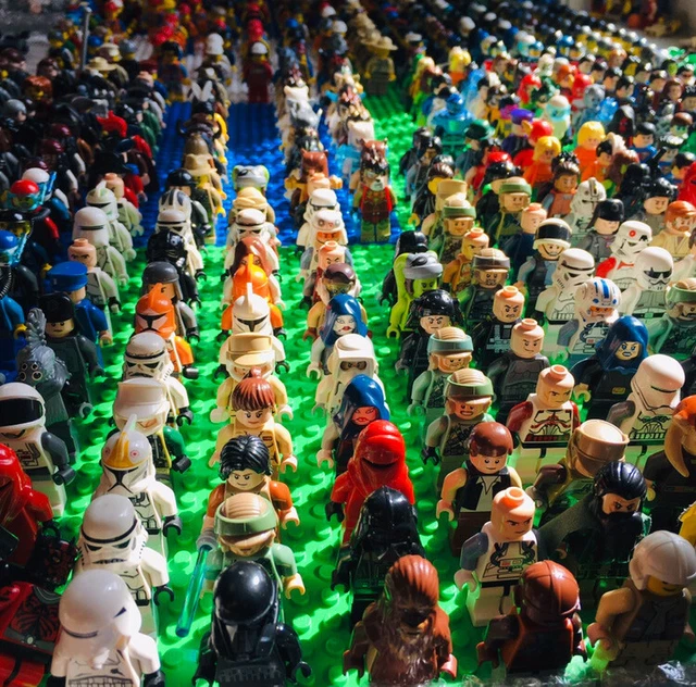 LEGO STAR WARS Mystery bag Random Minifigures Clone Castle Rex Fox YOU