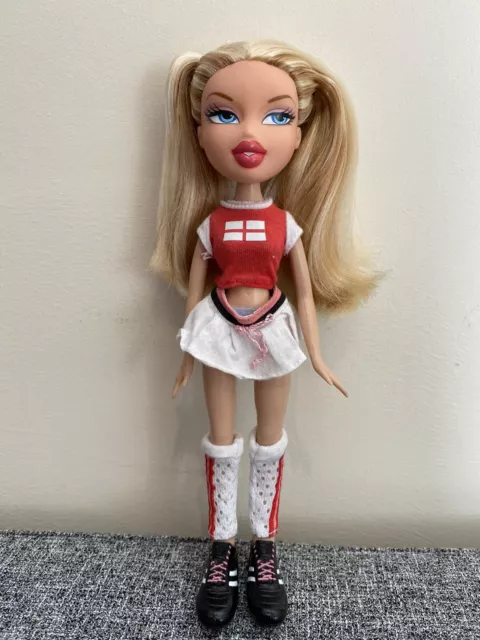 Bratz clothes and shop shoes