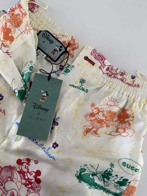 New in box NWT GUCCI x Disney Limited Edition Mickey Mouse Twill Scarf