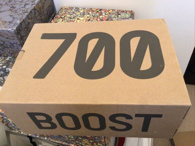 Yeezy 700 box dimensions cheap