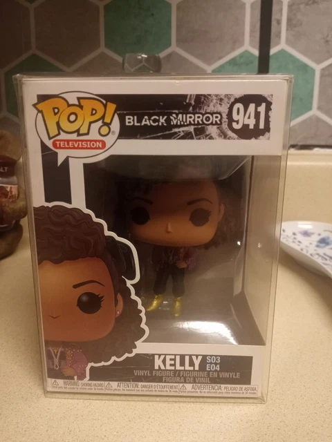 Funko POP! TV: Black Mirror: KELLY #941 VAULTED W/POP PROTECTOR