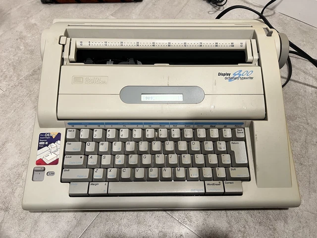 Smith Corona NA3HH Display 800 Dictionary Typewriter