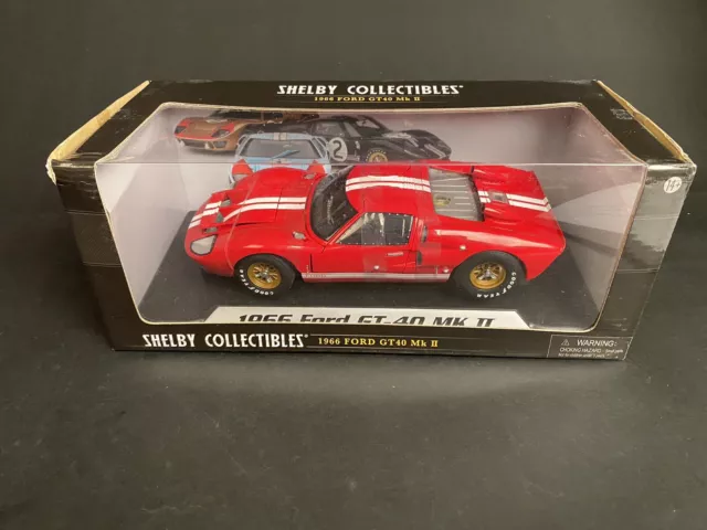 Shelby Collectibles 1966 Ford GT40 MKII 1/18 Diecast - Red with White Stripes