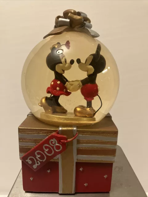 Disney Store Exclusive Mickey & Minnie Mouse Merry Christmas 2008 Snow Globe