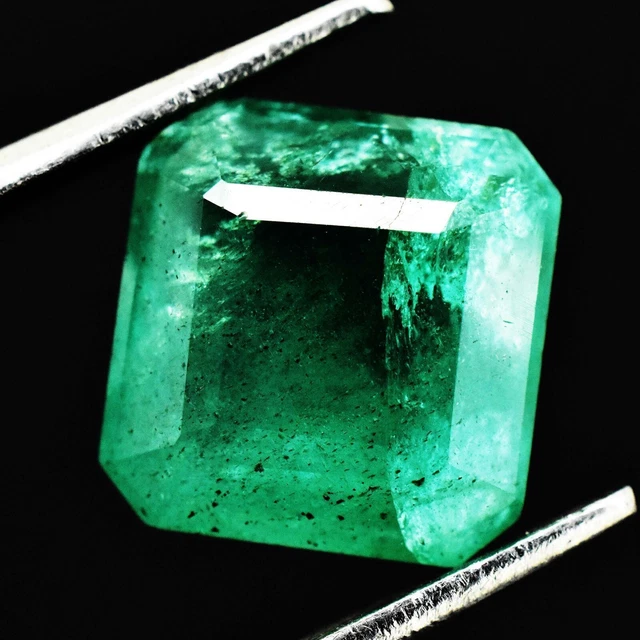 Émeraude Naturelle Colombienne Certifiée 5,27 Carats - Béryl Vert Non Traité, Pierre Précieuse