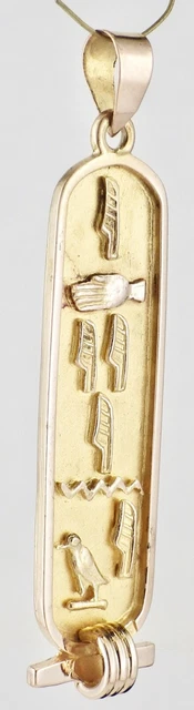 Estate 14K Yellow Gold Egyptian Personalized Cartouche Hieroglyphs Pendant Estate 14K Yellow Gold Egyptian Personalized Cartouche Hieroglyphs Pendant