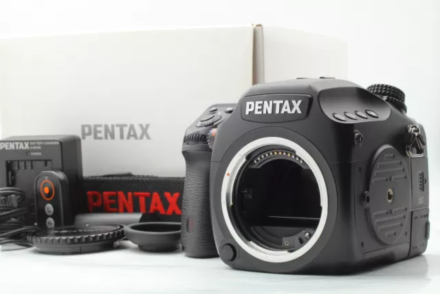 [N MINT In Box] Pentax 645D 40MP Medium Format Digital SLR Camera From JAPAN