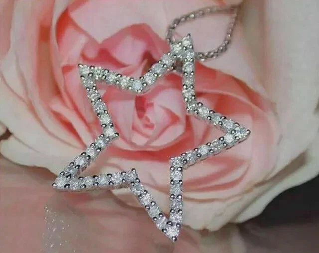 1.50 Ct Round Cut Simulated Diamond Women's Star Pendant 14k White Gold Plated
