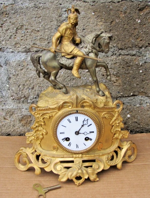 Espositore per orologi, a forma di governante, per gioielli, decorazione per gioielli, supporto per orologi per figure in resina, di lunga durata per tutti