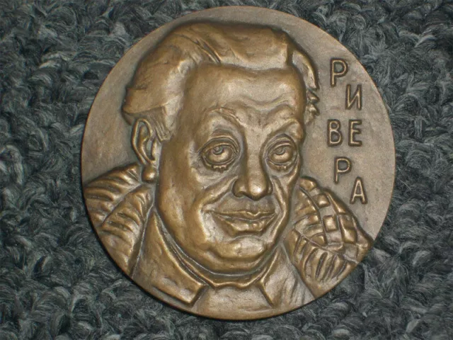 MEXICAN CUBIST PAINTER ART MEDAL Diego Rivera 60mm