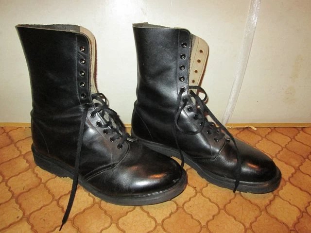 HAWKINS ASTRONAUT BOOTS, black, UK 8, 11 eyelet, Dr Martens sole