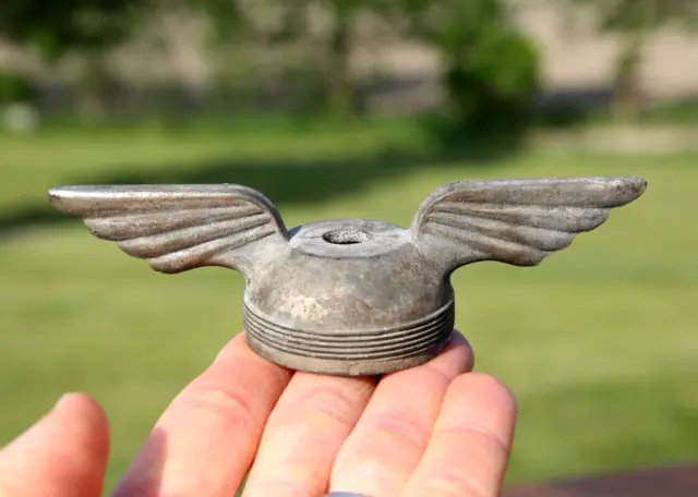 Vintage Winged Radiator Cap Hood Ornament Ford Model T A Accessory moto meter