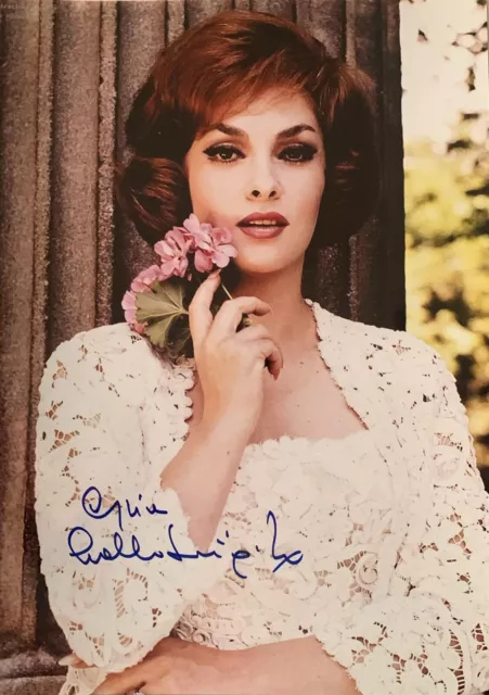 Autographe, photo dédicacée. LOLOBRIGIDA Gina.