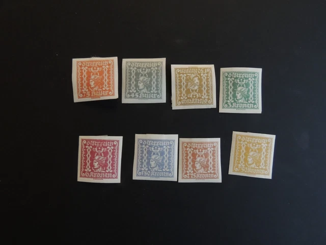 Briefmarken „8x Österreich Postfr. teilw. Falz wie abgebildet (35)“