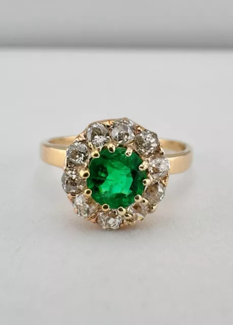 Antique Victorian 18k Yellow Gold Rose Cut Emerald & Rose Cut Diamond Halo Ring