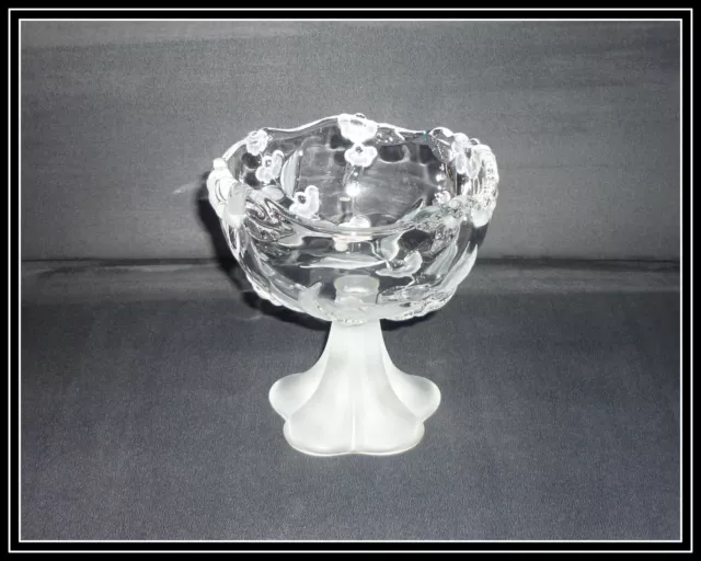 Neuwertige Kristallglas Konfektschale Bonboniere Glasschale mit Fuss