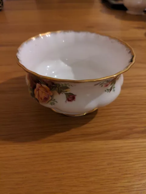 Royal Albert Original Old Country Roses - Open Sugar Bowl