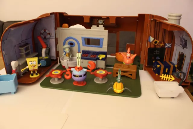 SpongeBob Squarepants Playsets & Figures inc. Krusty Krab. Huge Collection.