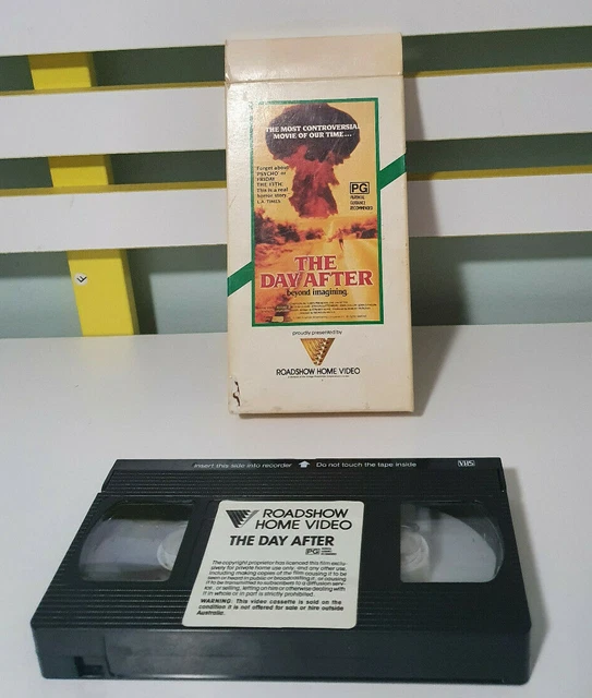 RARE VHS VIDEO Tape THE DAY AFTER Horror VHS Cardboard Case Roadshow