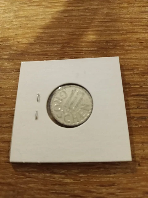 1980 Austria 10 Groschen Imperial Eagle Austrian Shield Coin! 2