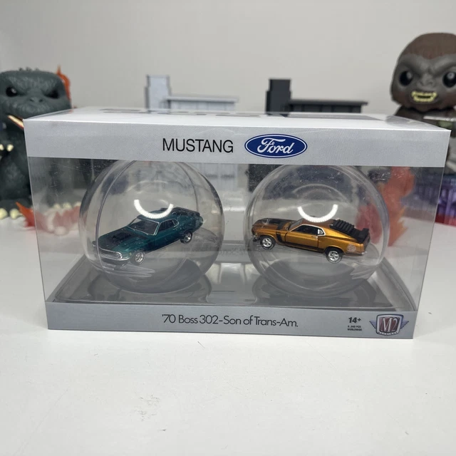 Lot De 2 Ornements De Noël M2 Machines Walmart Exclusive - NHRA Chevrolet Bel Air - Neuf