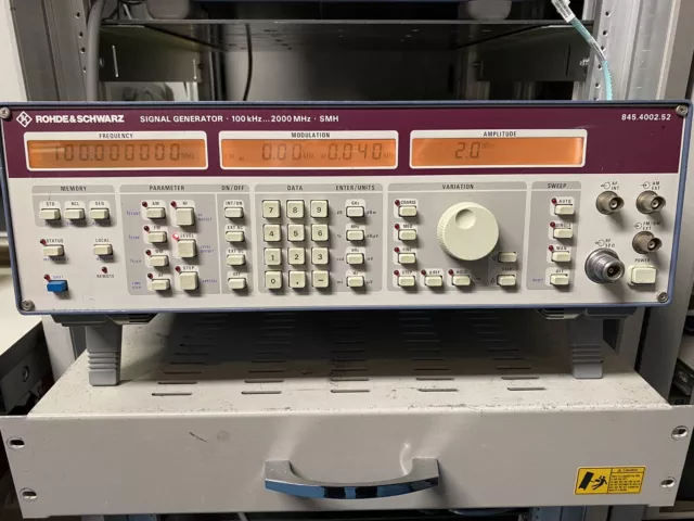 rohde schwarz signal generator SMH 100KHz-2GHz Low Phase Noise RF Generator