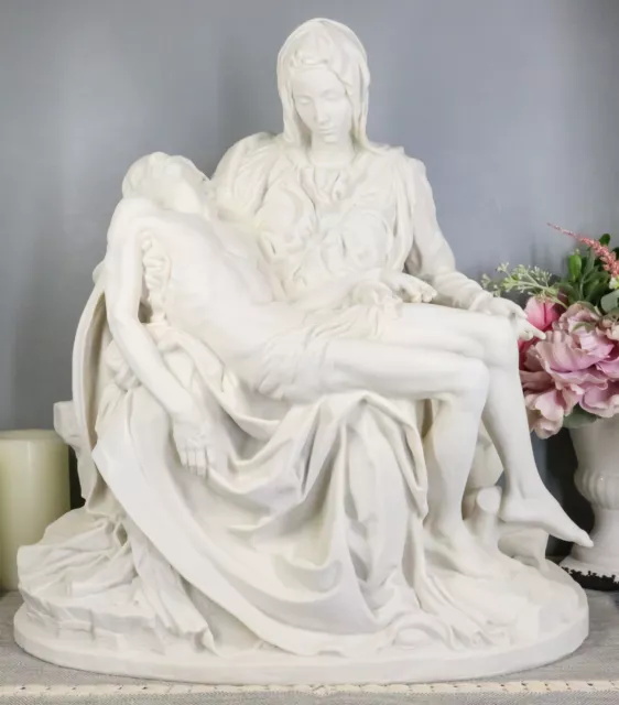 Large Michelangelo Vatican Catholic Reproduction Of La Pieta Statue 18.25"Tall