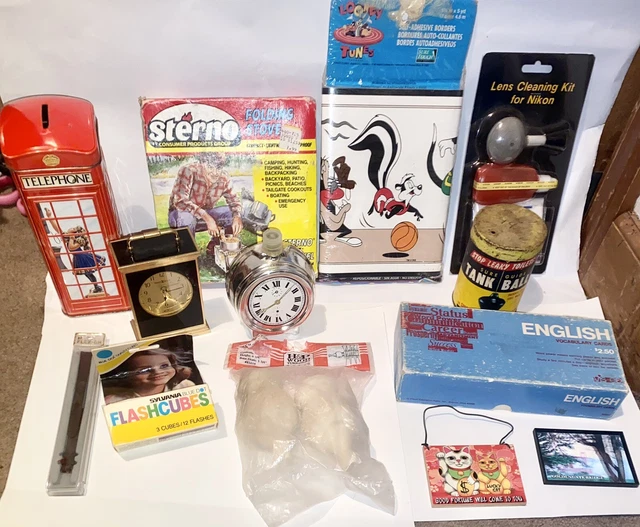 Antique Estate Junk Drawer Lot • MIXED Lot VINTAGE Looney Tunes Flash Cubes