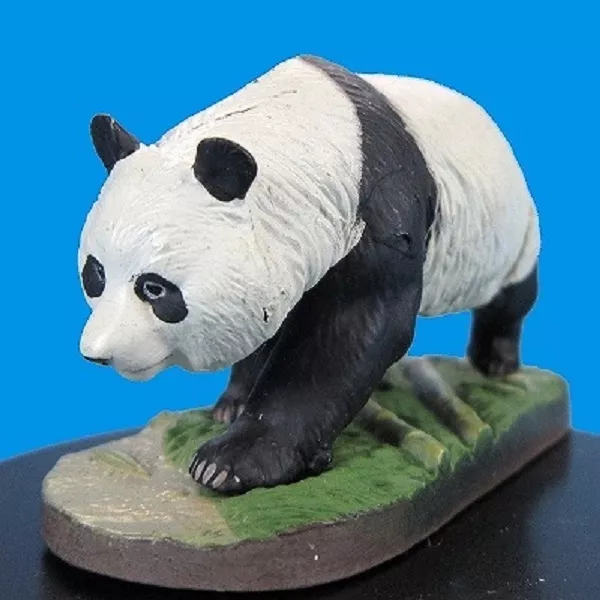 Giant Panda Figure Secret Item FURUTA KAIYODO Red Data Animals 1 World Animal