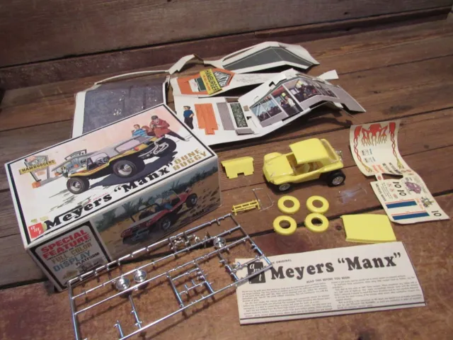 Vintage Meyers "Manx" AMT Dune Buggy Model Kit T299 200 DISPLAY INCLUDED - PARTS