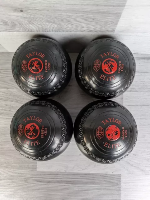 Taylor Elite Lawn Bowls Size 4 Set Of 4 Stamped 09