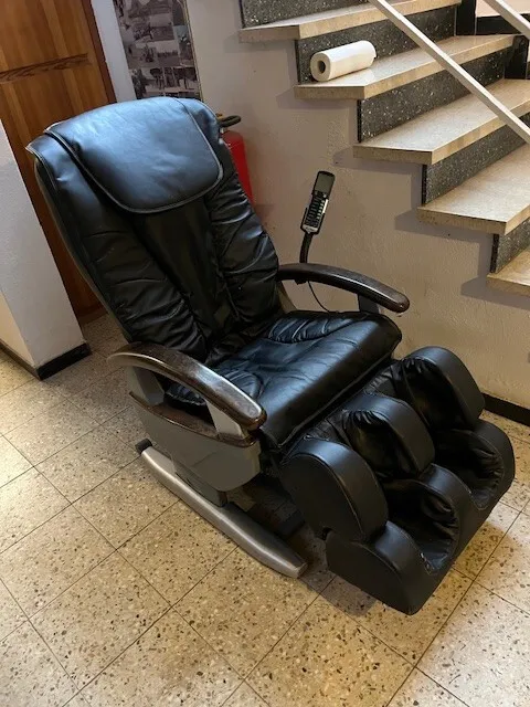 Massagesessel deluxe, Luxurious Massage Chair EC-587C.