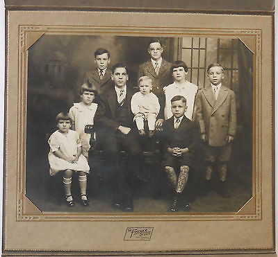 Old Family, American, Original Photo and Cover, Very Good Condition