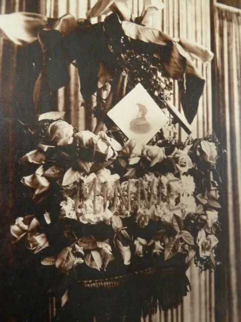 Antique Photo Victorian Mourning Wreath Memorial Funeral Mimmie Webb City Mo