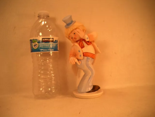 Goebel Oops Figurine 1986 By Gerhard Shrobeki