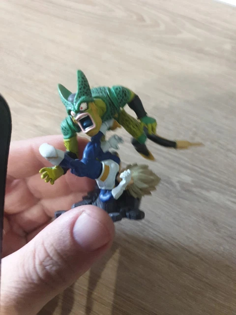 Figurine vegeta cell DBZ - Collection
