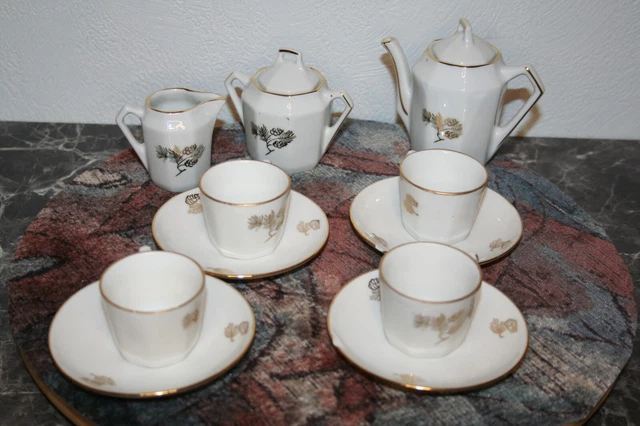 Service thé café en porcelaine peinte début XIXe 1 Jatte