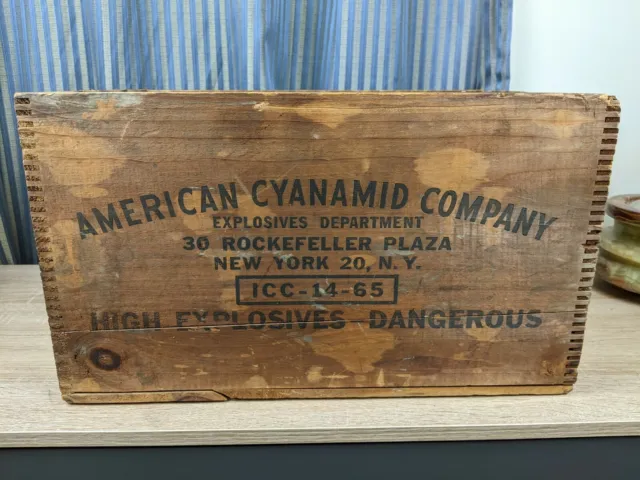Vtg American Cyanamid Company Wood Explosives Shipping Crate 30 Rock Plaza NY