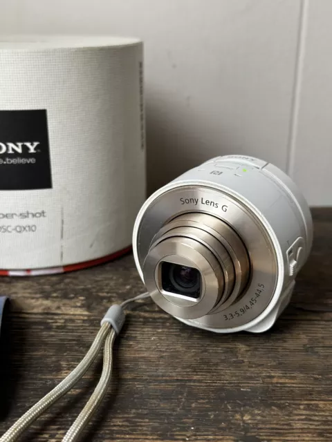 Sony Cyber Shot DSC QX10 Digital Lens G Camera X10 Optical Zoom White Gold