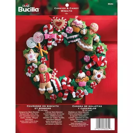 Bucilla 15 Felt Applique Wreath Kit - Holiday Housecats
