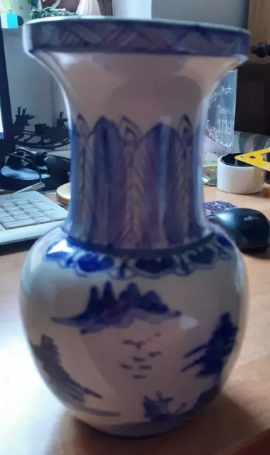 Antike Chinesische Vase 21 cm mit Baumdekorin Blau / Weiss 2