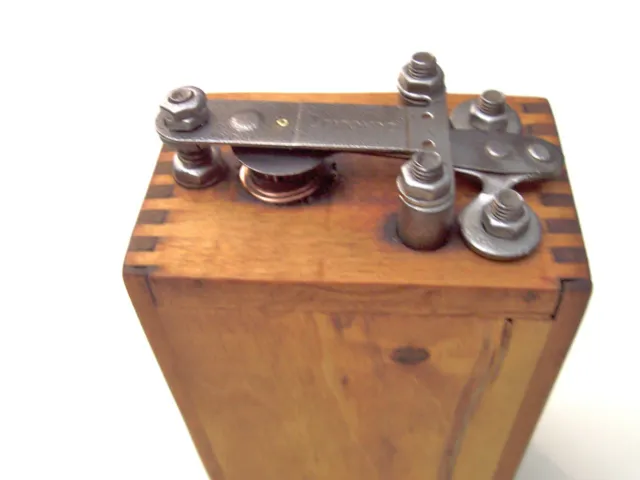 Ford Model T  Wood Model T Coil Box