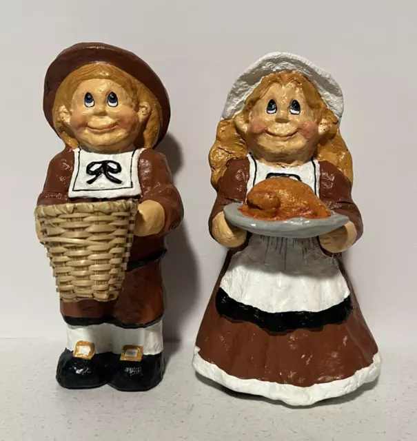 Thanksgiving Pilgrims  Home Decor Pair 6" Grannycore Handcarved from Philippines